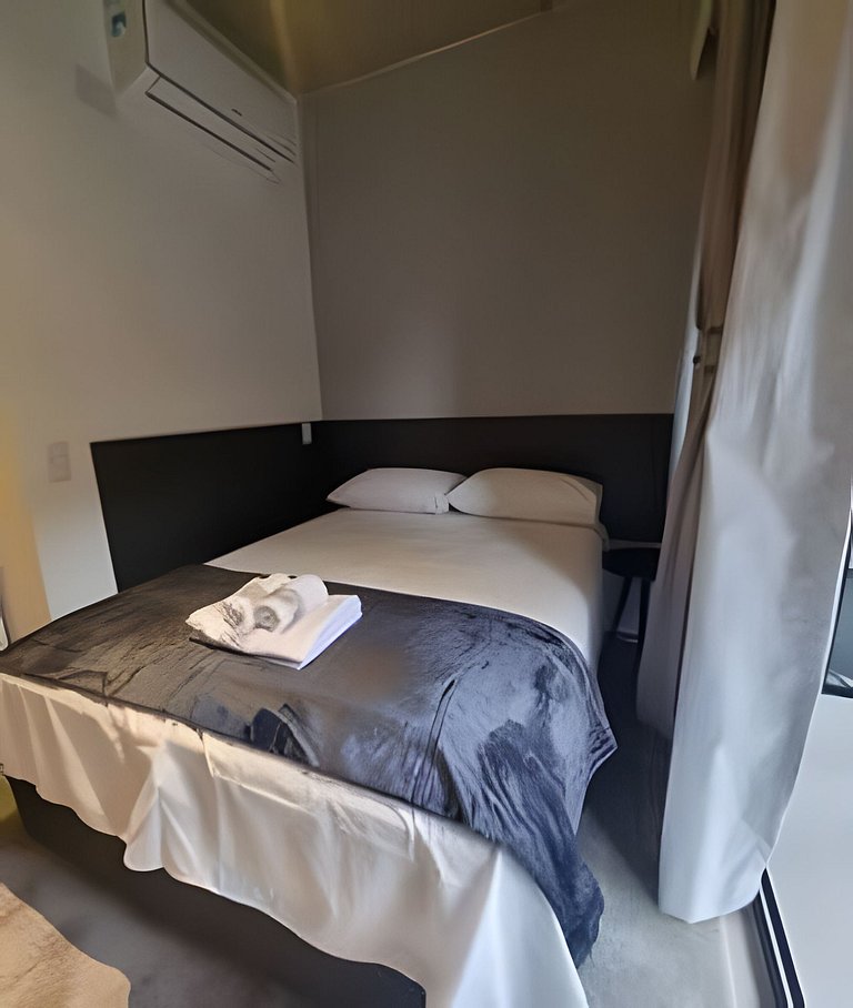 Apto com Varanda na Bela Vista