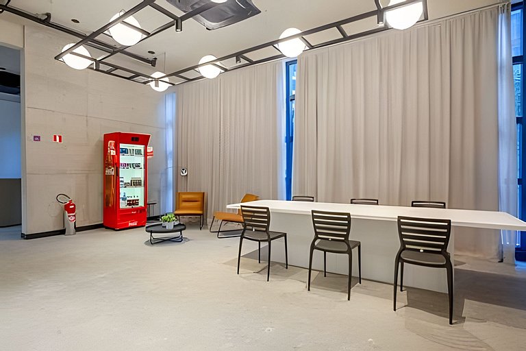 Apto com Varanda na Bela Vista