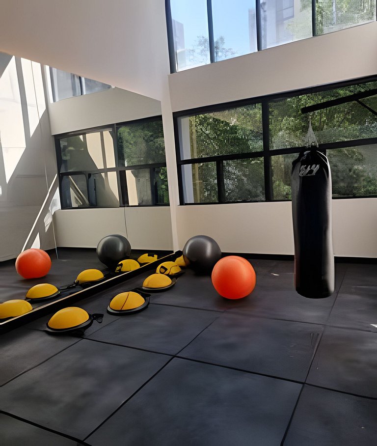 Apto com Varanda na Bela Vista