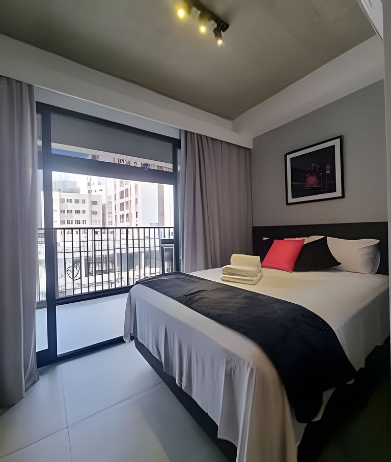 Studio com Varanda na Bela Vista