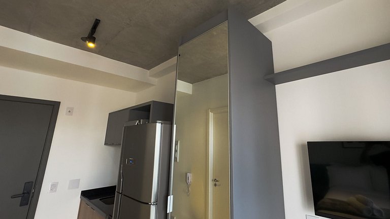 Lindo Apto Studio no Paraíso